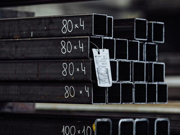 Продажа металлических труб в Риге