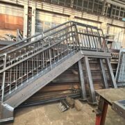 Manufacturing metal stairs according to an individual project