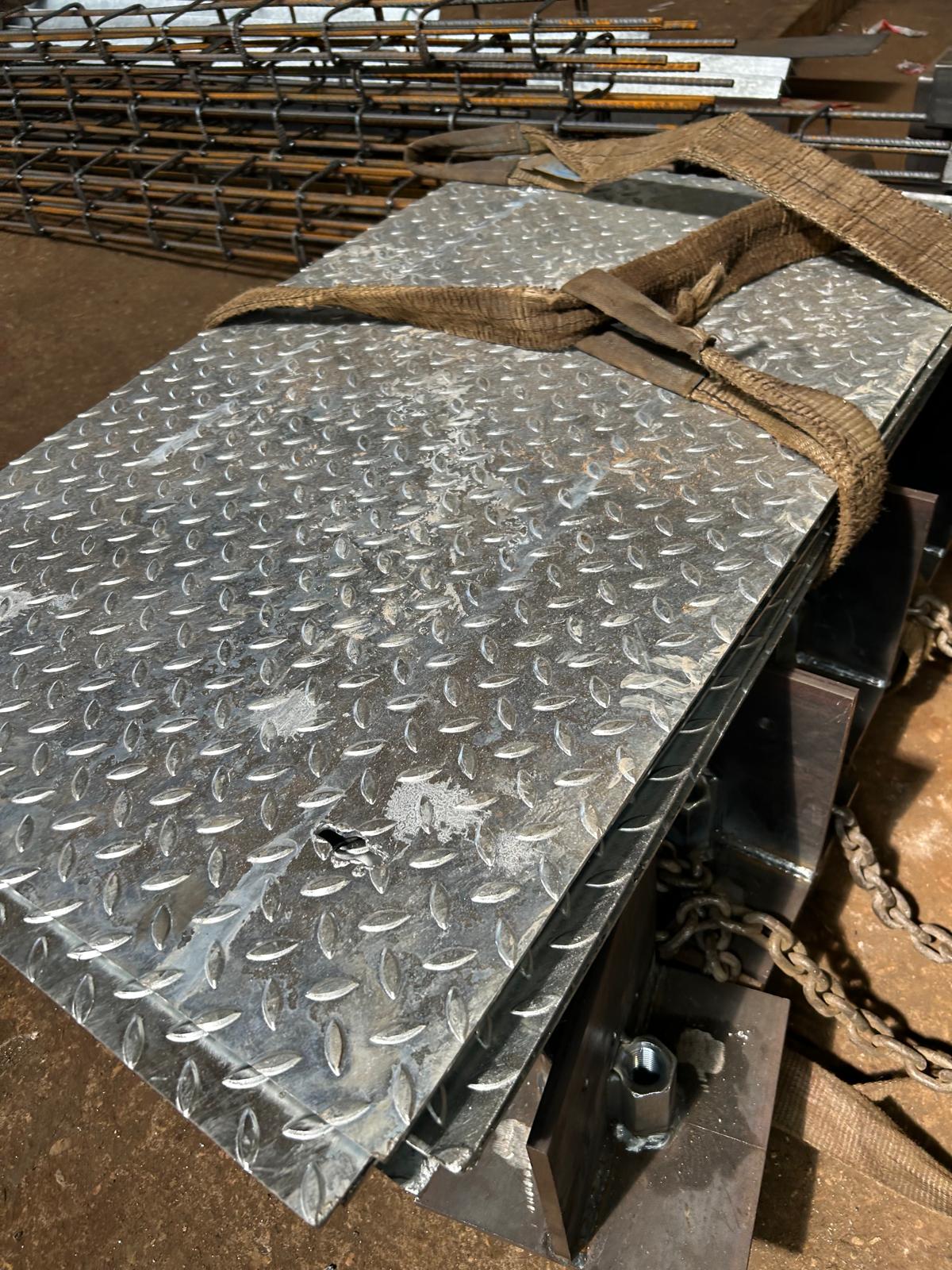 Rievotas loksnes lāzergriešana