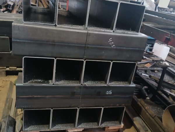 Tērauda kvadrātcaurule 220×220×6 S355