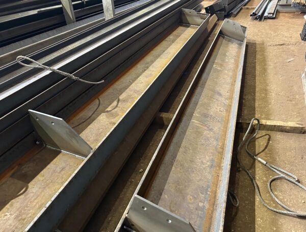 Metināta konstrukcija ar izsekojamu CE marķējumu un kvalitātes dokumentiem