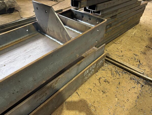 Metāla konstrukcija ar MKD un EID