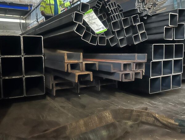 Стальные трубы в наличии