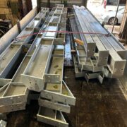 Ražotas metāla konstrukcijas pēc detalizācijas un projekta prasībām